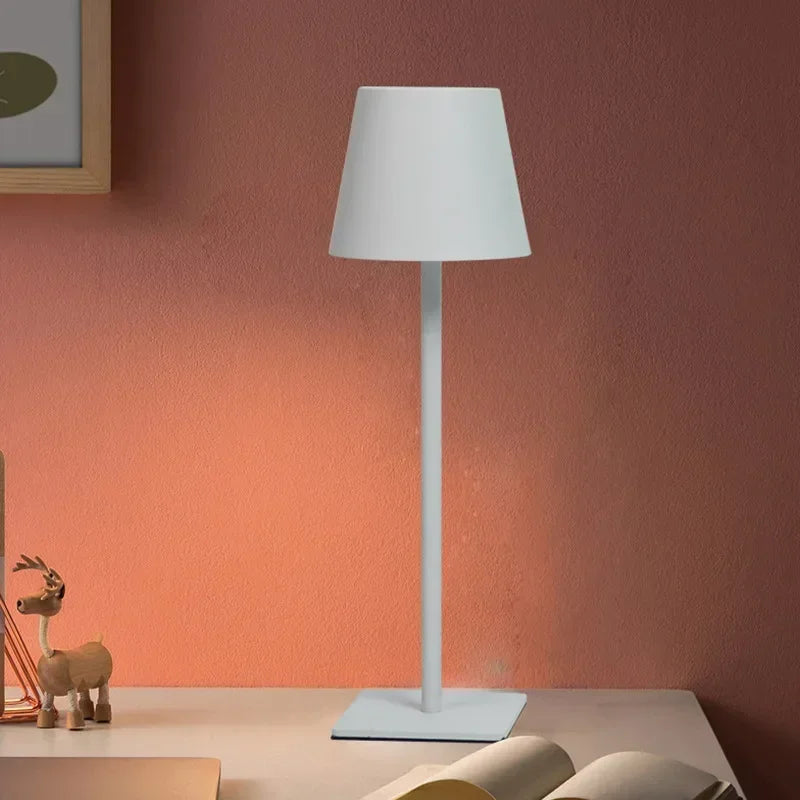 Minimalistic- LED Desk Lamp Wireless Table Lamp